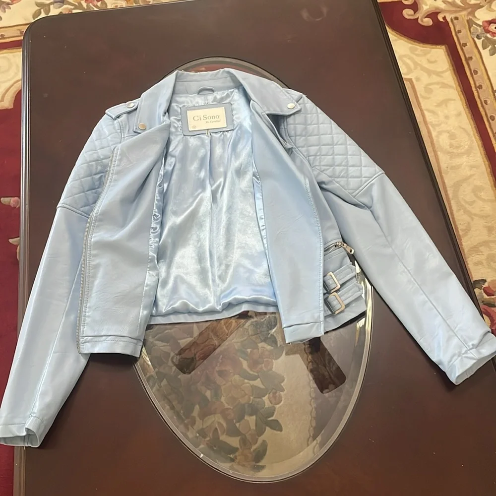 Jacket - Picture 10 of 16